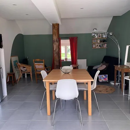 Tatil Evi La Petite Maison De La Ferme D'armentieres Saint-Benoist-sur-Vanne